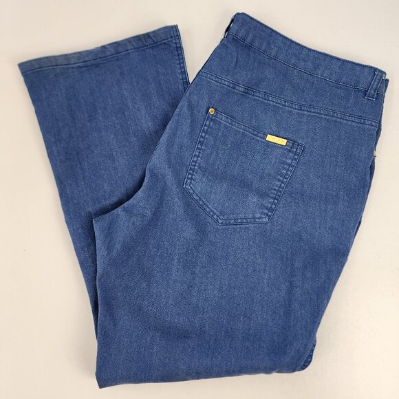 IMAN Global Chic Womens Plus 2X 42x30 Chambray Stretch Boot Cut Pull On Jeans - Picture 3 of 12